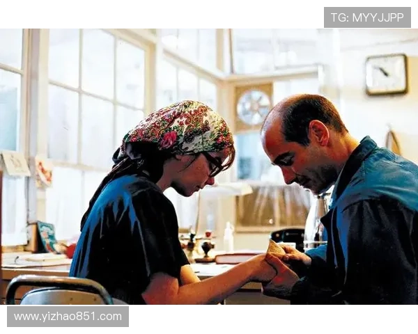 《黑暗中的舞者》：当痛苦化作极致的艺术，谁能不动容？