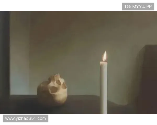 探寻“玻璃面具”的真实与虚幻：一场关于自我表达与社会角色的深度对话